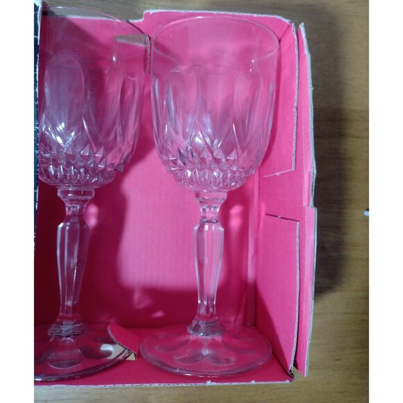 Vintage VMC Reims France 6 Clear Wine Glasses Teardrop Diamond Roxane 160ml - Picture 2 of 5
